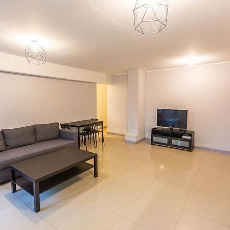 Superbe T4 Renove Spacieux Avec Stationnement Libre Et Gratuit Apartment Marseille Exterior photo